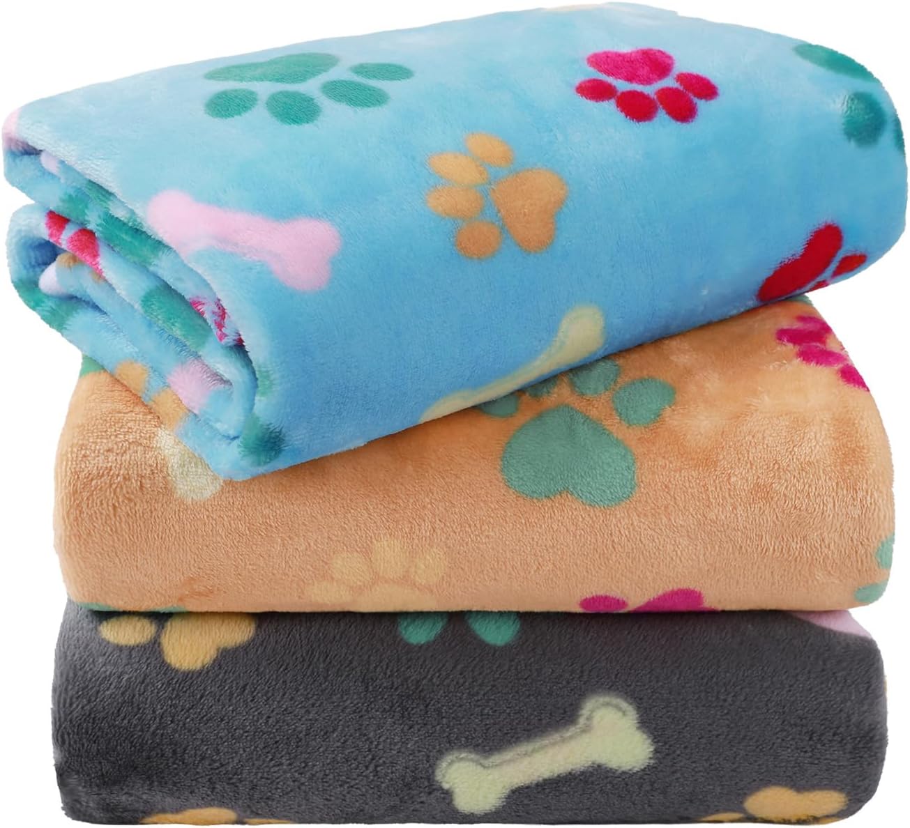 Soft Fleece Pet Blanket – Cozy & Washable